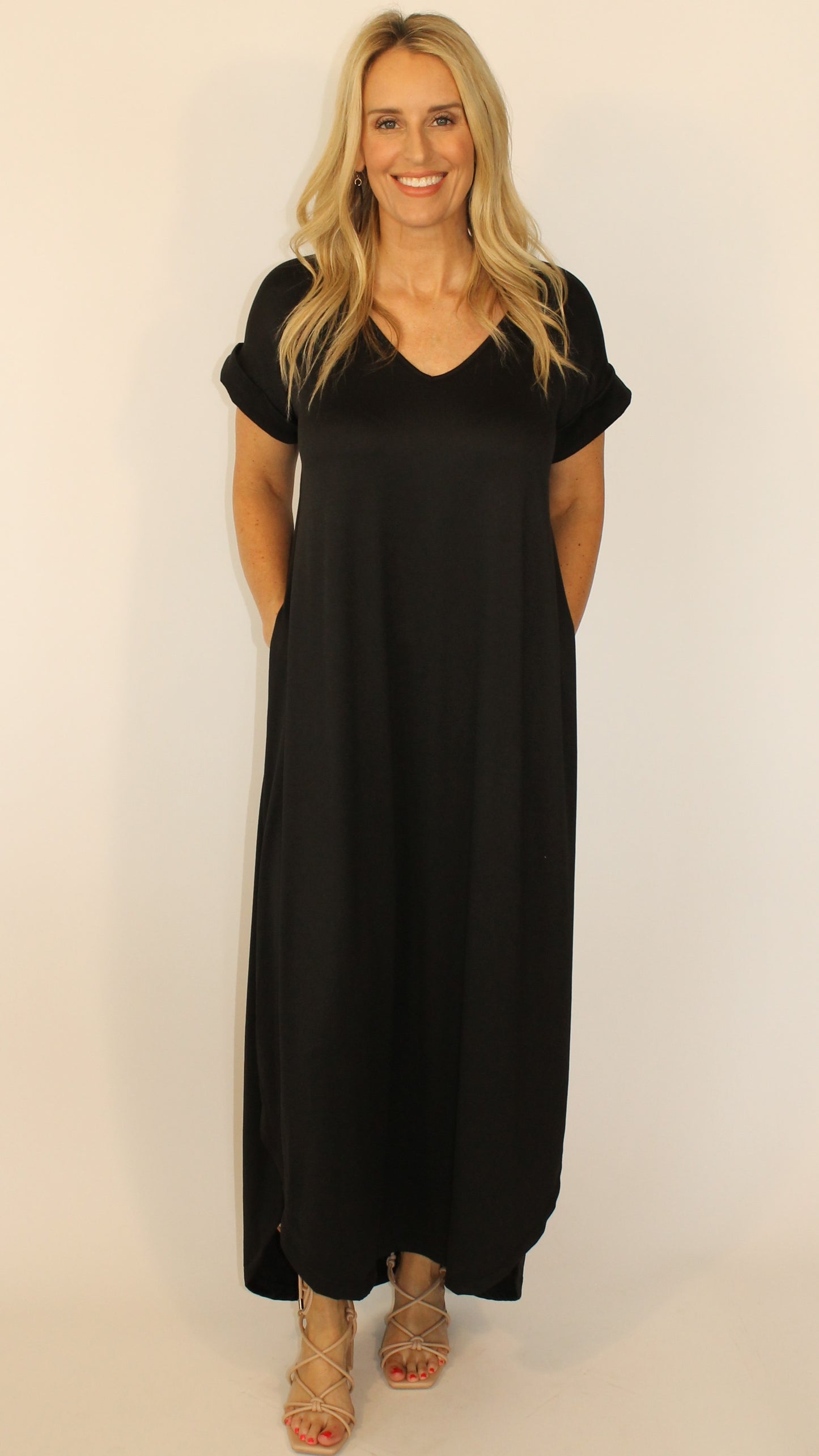 Everyday V-Neck Maxi Dress