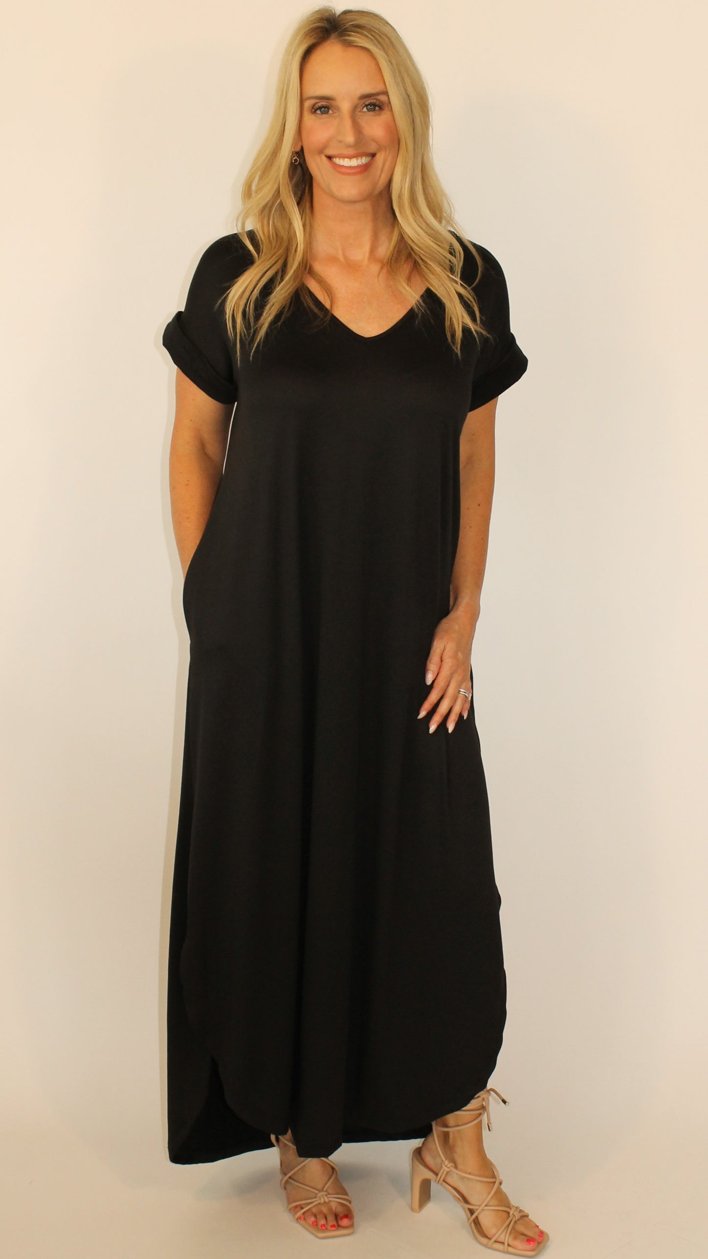 Everyday V-Neck Maxi Dress