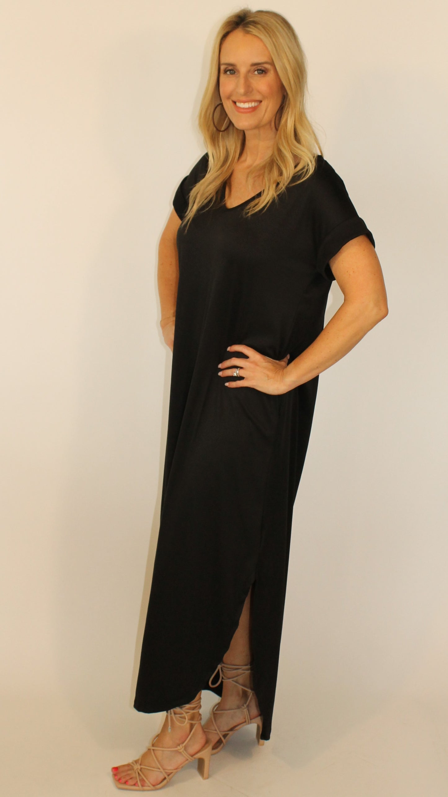 Everyday V-Neck Maxi Dress